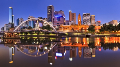 Melbourne,Cbd,Cityline,At,Sunrise,Reflecting,Bright,City,Illumination,Lights